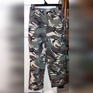 Utility Boys Camouflage Pants Size 14
